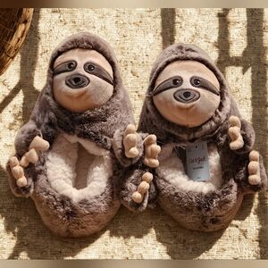 Cat & Jack - Kids' Brown Sloth Plush Slippers